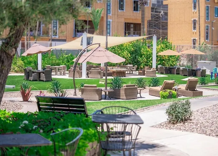 116 Fully Furnished 1br Suite-prime Location * Scottsdale